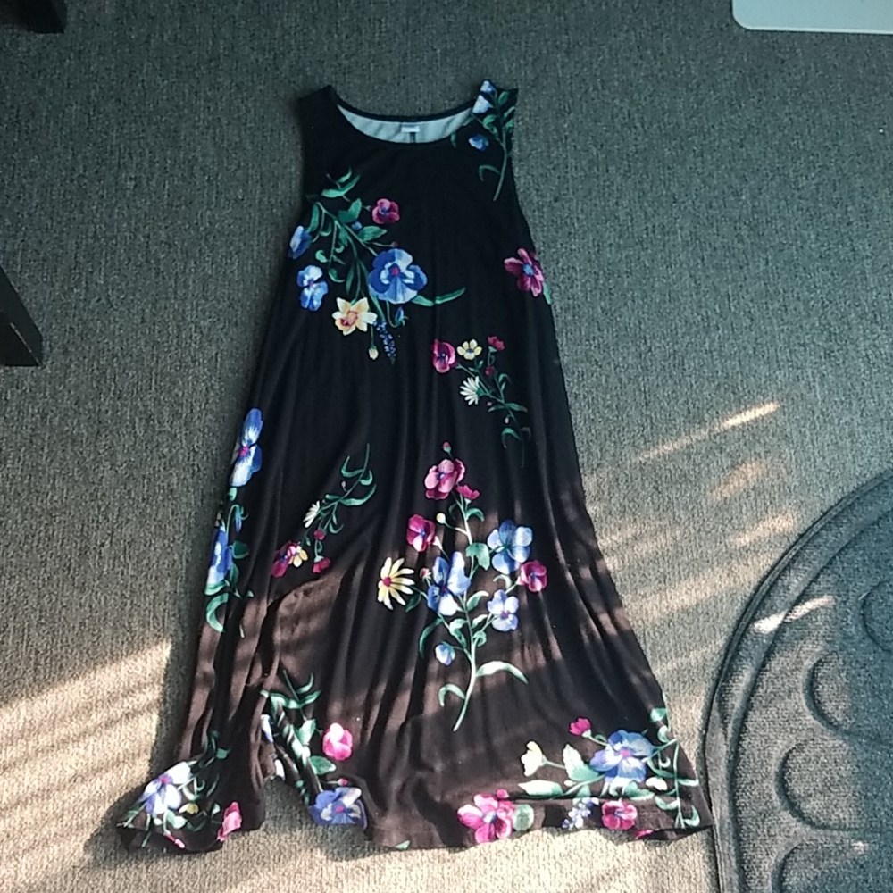 Black flowered dress